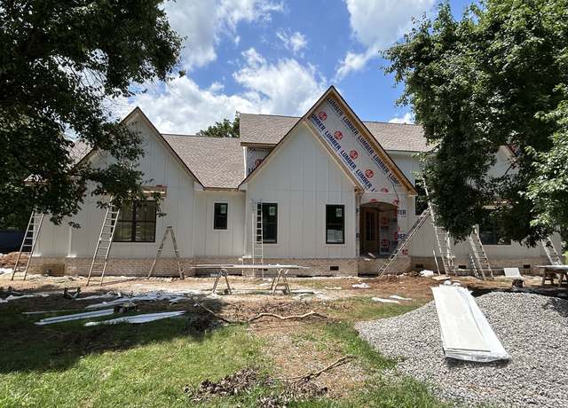 Property at 112 Stoneybrook Rd N, Columbia, TN 38401, 3 beds, 3.5 baths