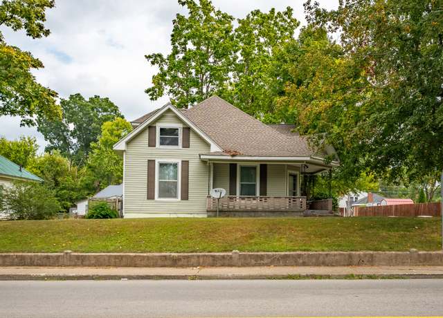 Property at 1002 W 7th St, Hopkinsville, KY 42240, 2 beds, 1 bath