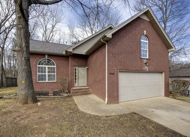 Property at 3044 Stone Bridge Rd, Antioch, TN 37013, 3 beds, 2 baths