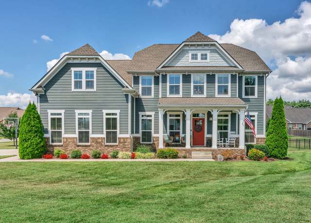 Property at 808 Walpole Dr, Gallatin, TN 37066, 4 beds, 2.5 baths