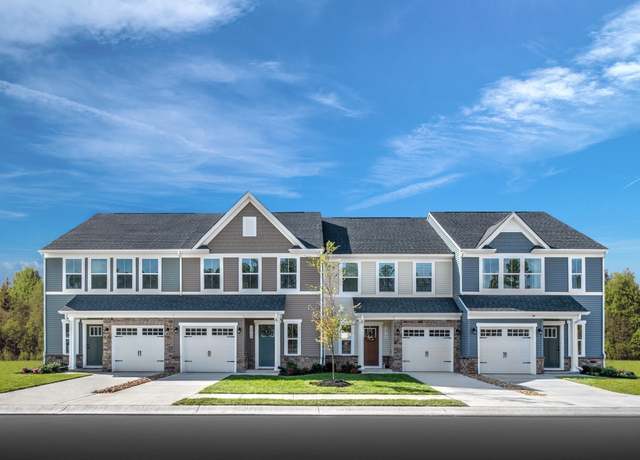 Property at 1075 Mountain View Dr, Thompsons Station, TN 37179, 3 beds, 2.5 baths