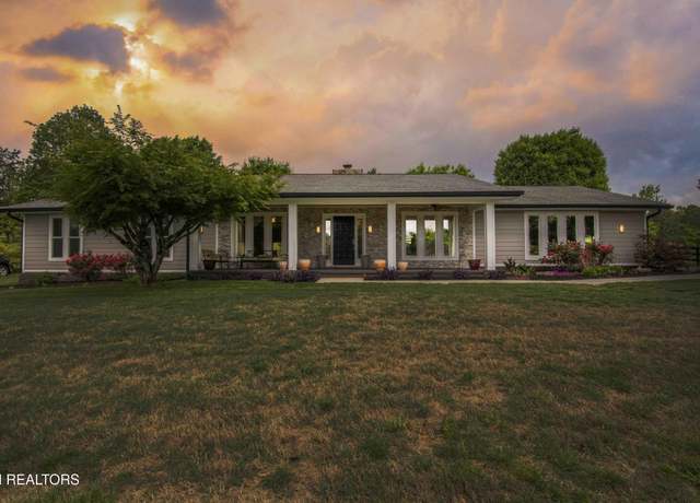 Property at 409 Celebration Rd, Farragut, TN 37934, 4 beds, 2.5 baths
