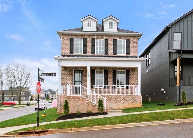 Property at 262 Franklin St, Pleasant View, TN 37146, 4 beds, 3 baths