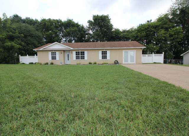 Property at 1211 Patton Pl, Oak Grove, KY 42262, 3 beds, 2 baths