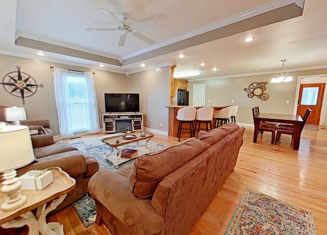 Property at 160 Old Camargo Rd, Fayetteville, TN 37334, 3 beds, 2 baths