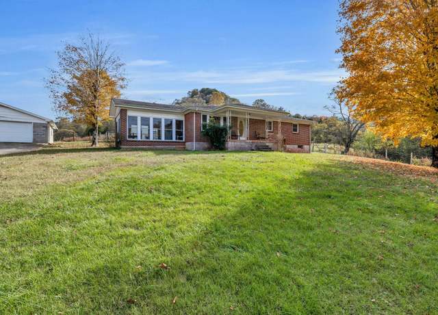 Property at 13 Jonesboro Ln, Elmwood, TN 38560, 3 beds, 1 bath