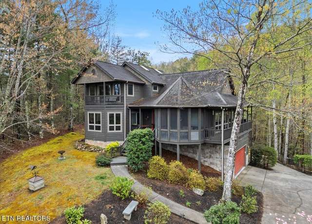 Property at 802 Stonegate Way, Townsend, TN 37882, 3 beds, 3.5 baths