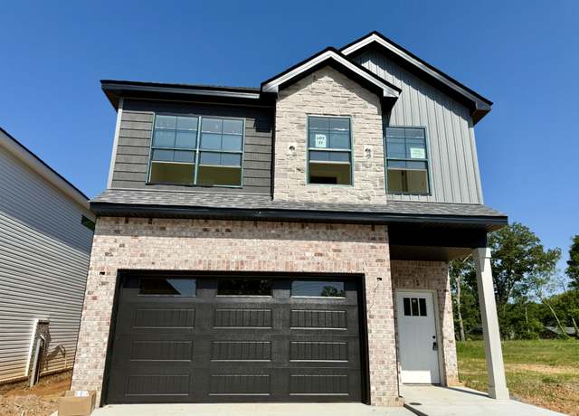 Property at 37 Charleston Cv, Clarksville, TN 37043, 4 beds, 2.5 baths