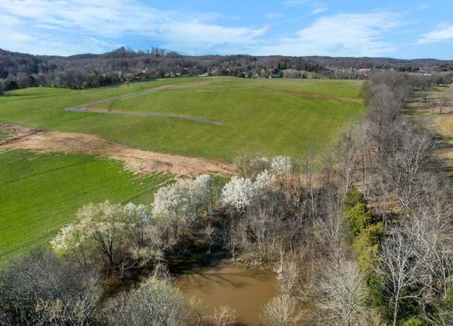 Property at 755 Harvey Pvt Ln, Cottontown, TN 37048