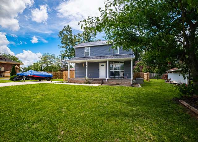 Property at 203 5th Ave N, Decherd, TN 37324, 4 beds, 2.5 baths