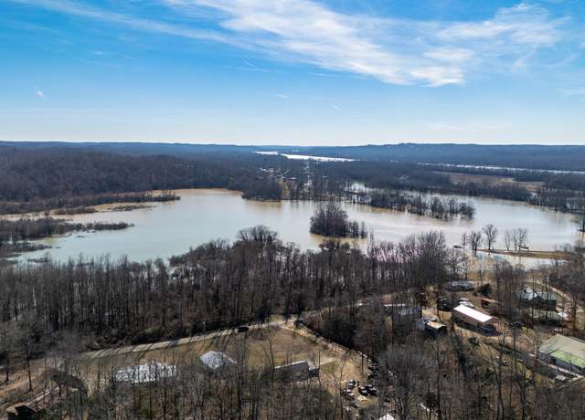 Property at 93 Honeysuckle Ln, Lobelville, TN 37097