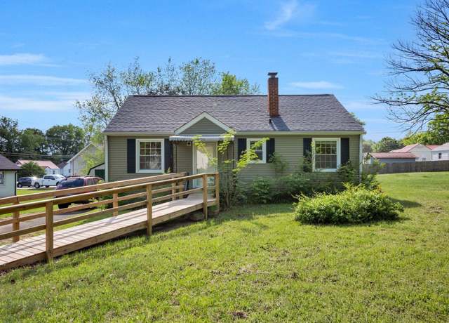 Property at 103 June Dr, Dickson, TN 37055, 4 beds, 3 baths
