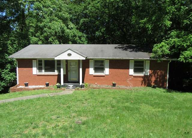 Property at 107 Jay Cir, Clarksville, TN 37040, 2 beds, 1 bath