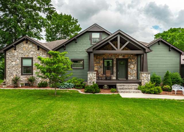 Property at 1068 Lakeland Dr, Gallatin, TN 37066, 2 beds, 2 baths