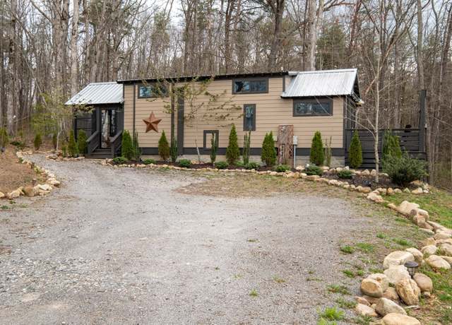 Property at 592 Waters Edge Way, Tracy City, TN 37387, 2 beds, 1 bath