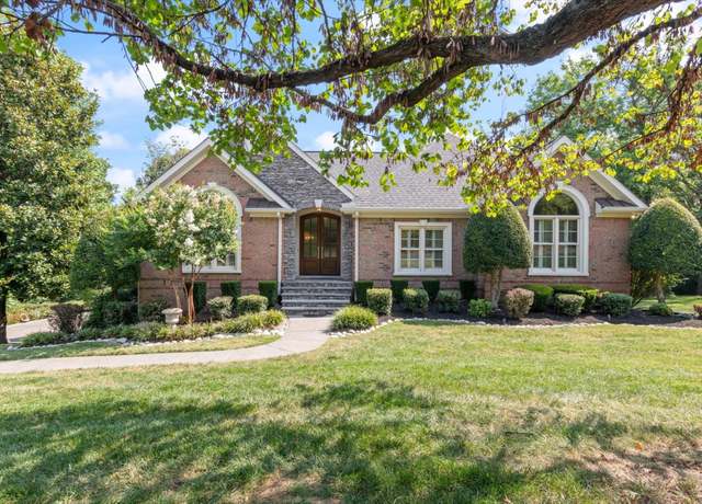 Property at 766 Peach Orchard Dr, Nashville, TN 37204, 5 beds, 4 baths