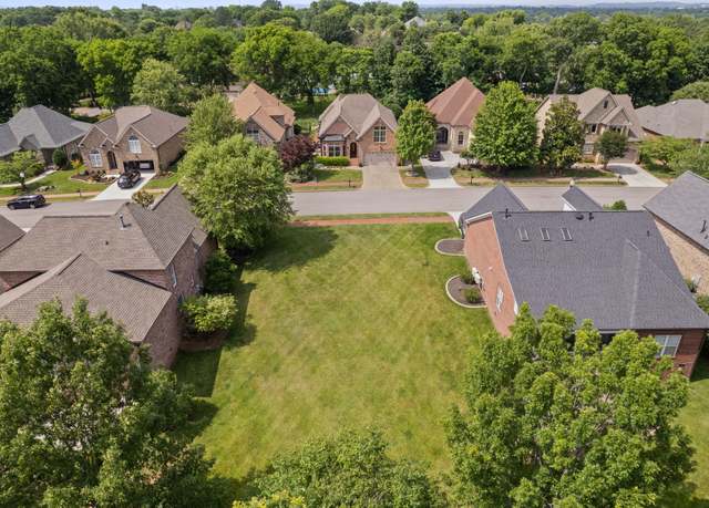 Property at 1087 Isaac Franklin Dr, Gallatin, TN 37066