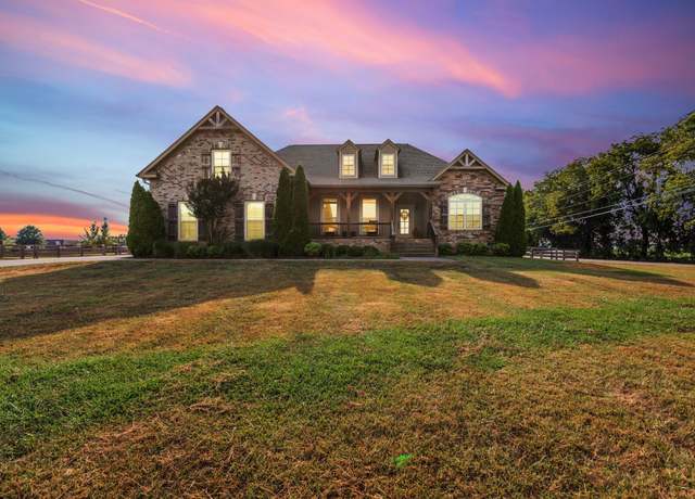 Property at 4000 Pleasant Gate Ln, Columbia, TN 38401, 3 beds, 2 baths