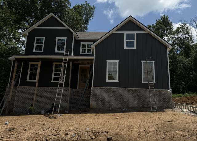 Property at 1584 Frye Rd, Columbia, TN 38401, 3 beds, 3.5 baths