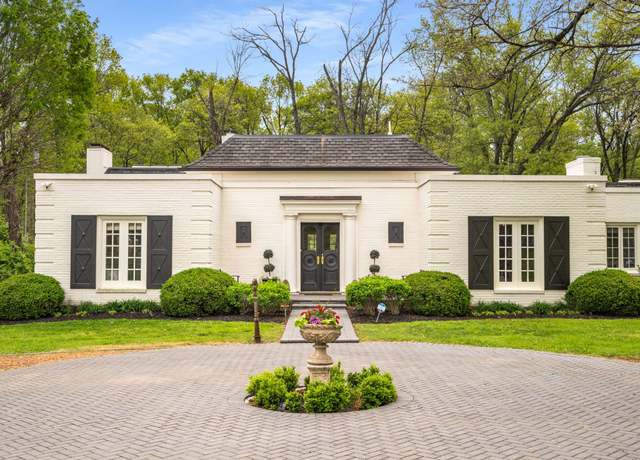 Property at 305 Davidson Rd, Nashville, TN 37205, 5 beds, 4.5 baths