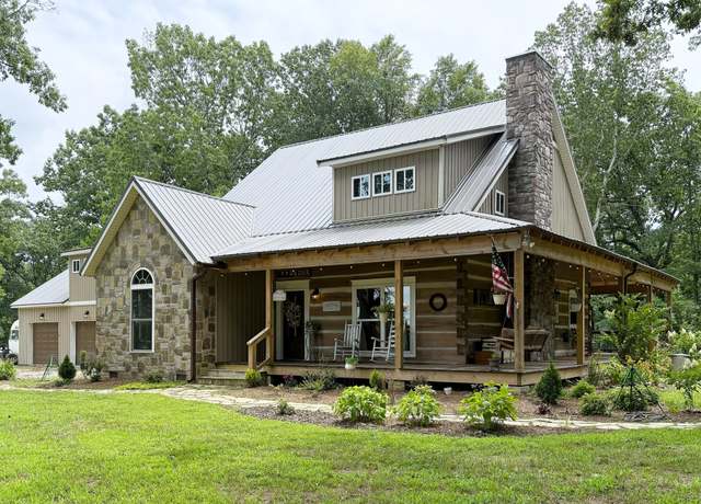 Property at 304 Moore Link Rd, Portland, TN 37148, 3 beds, 2.5 baths