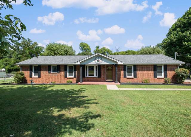 Property at 222 Jackson Trl, Mount Juliet, TN 37122, 4 beds, 3.5 baths
