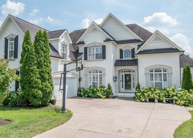 Property at 9713 Mountain Ash Ct, Brentwood, TN 37027, 6 beds, 5 baths