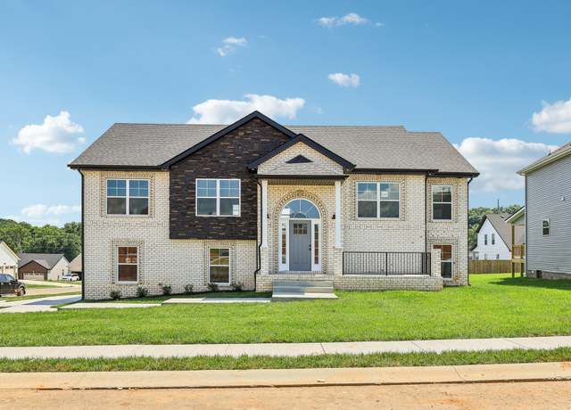 Property at 147 Cardinal Crk, Clarksville, TN 37040, 5 beds, 3 baths