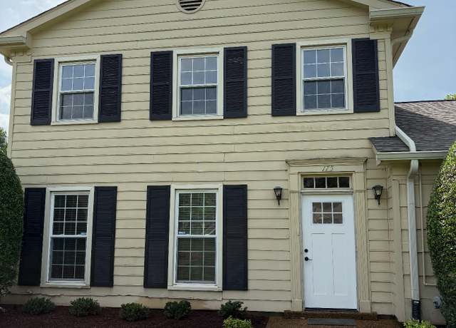 Property at 175 Boxwood Dr, Franklin, TN 37069, 4 beds, 2.5 baths
