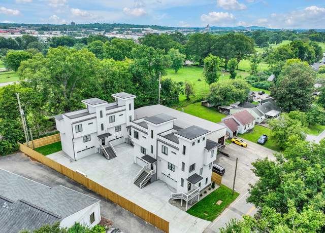 Property at 426 E Iris Dr, Nashville, TN 37204, 16 beds, 12 baths