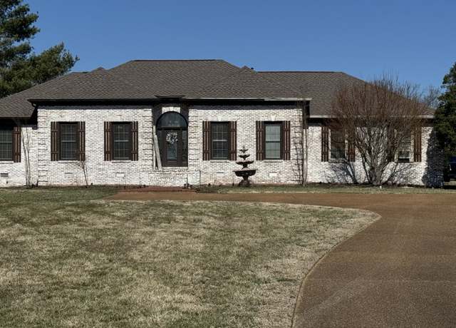 Property at 1347 Highway 52 E, Portland, TN 37148, 3 beds, 3.5 baths