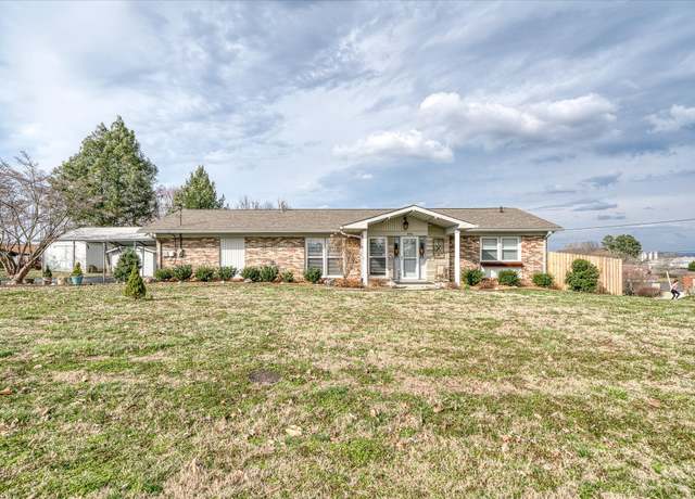 Property at 496 Sunset Dr, Sparta, TN 38583, 3 beds, 2 baths