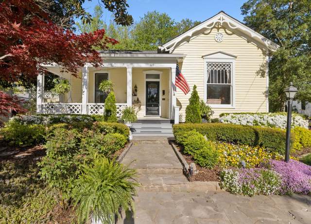 Property at 115 Lewisburg Ave, Franklin, TN 37064, 3 beds, 3 baths