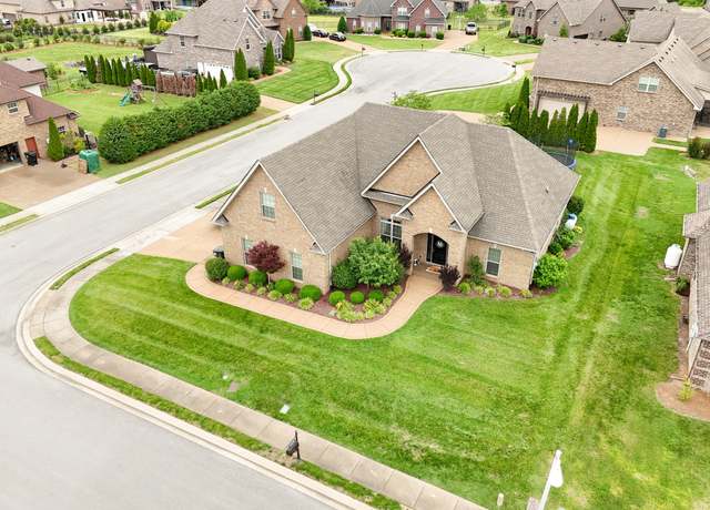 Property at 2520 Pebblecreek Ln, Murfreesboro, TN 37130, 3 beds, 2 baths
