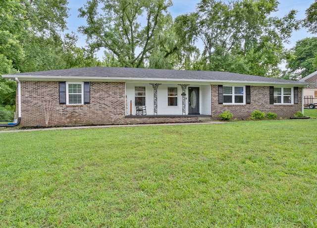 Property at 746 Jackson Ave, Carthage, TN 37030, 5 beds, 3 baths