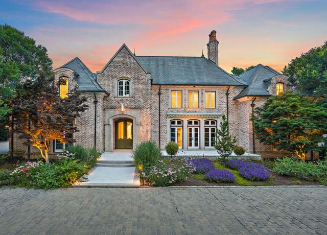 Property at 1206 Belle Meade Blvd, Nashville, TN 37205, 6 beds, 6 baths