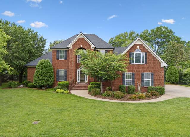 Property at 2335 Garrison Cv, Murfreesboro, TN 37130, 4 beds, 3.5 baths