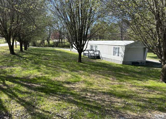 Property at 3250 Lynchburg Rd, Winchester, TN 37398, 2 beds, 2 baths