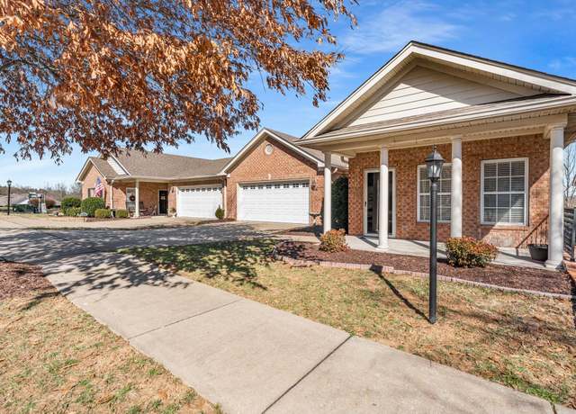 Property at 215 Wrennewood Ln, Franklin, TN 37064, 3 beds, 2 baths