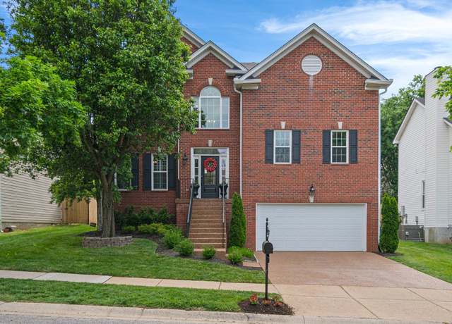 Property at 230 Bateman Ave, Franklin, TN 37067, 3 beds, 2.5 baths