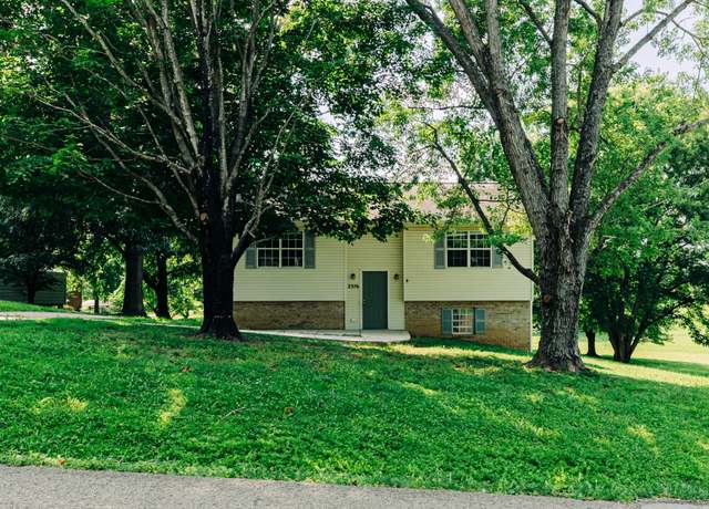 Property at 2376 Candyland Dr, Cookeville, TN 38506, 3 beds, 2 baths