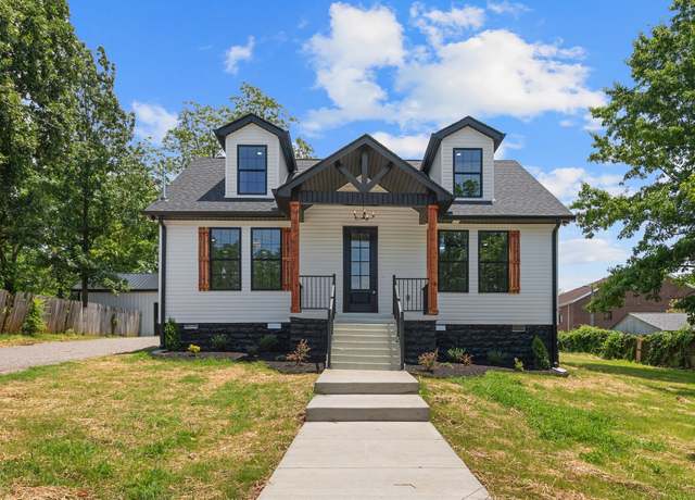 Property at 215 5th Ave N, Lewisburg, TN 37091, 4 beds, 3 baths