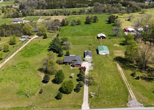 Property at 15289 Cainsville Rd, Milton, TN 37118, 3 beds, 2.5 baths