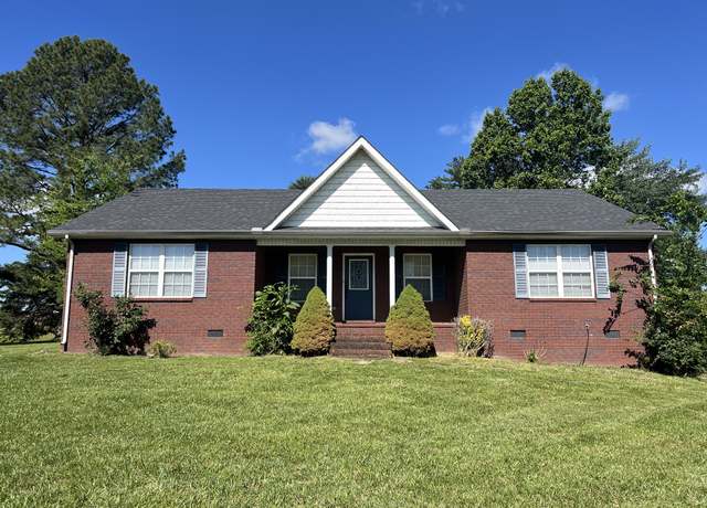 Property at 35 Fieldstone Ln, Westmoreland, TN 37186, 3 beds, 2 baths
