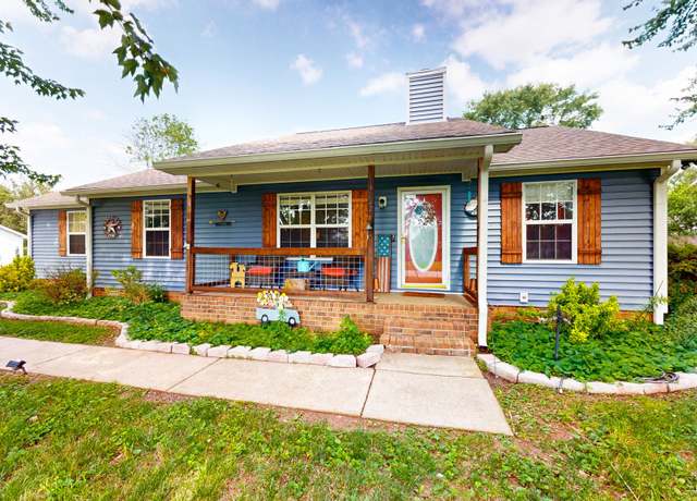 Property at 3507 Watts Ln, Murfreesboro, TN 37127, 3 beds, 2 baths