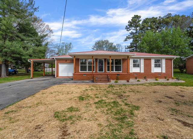 Property at 105 Dalewood Dr, Winchester, TN 37398, 3 beds, 2 baths