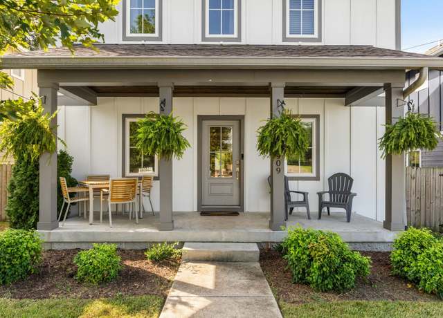 Property at 1909 Formosa St, Nashville, TN 37208, 3 beds, 2.5 baths
