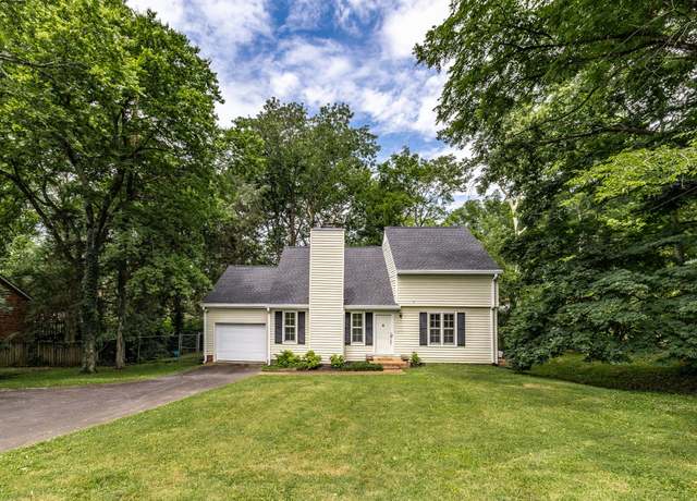 Property at 7214 Mark Dr, Nashville, TN 37221, 3 beds, 2 baths