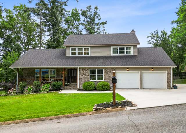 Property at 8708 Misty Hollow Ln, Chattanooga, TN 37421, 4 beds, 2.5 baths