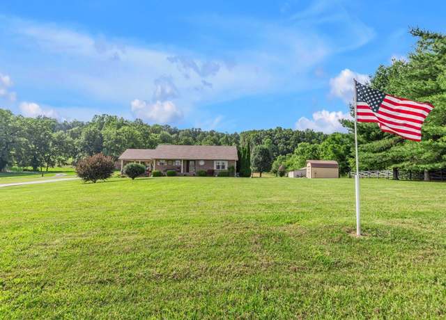 Property at 7807 Mcminnville Hwy, Morrison, TN 37357, 2 beds, 2 baths
